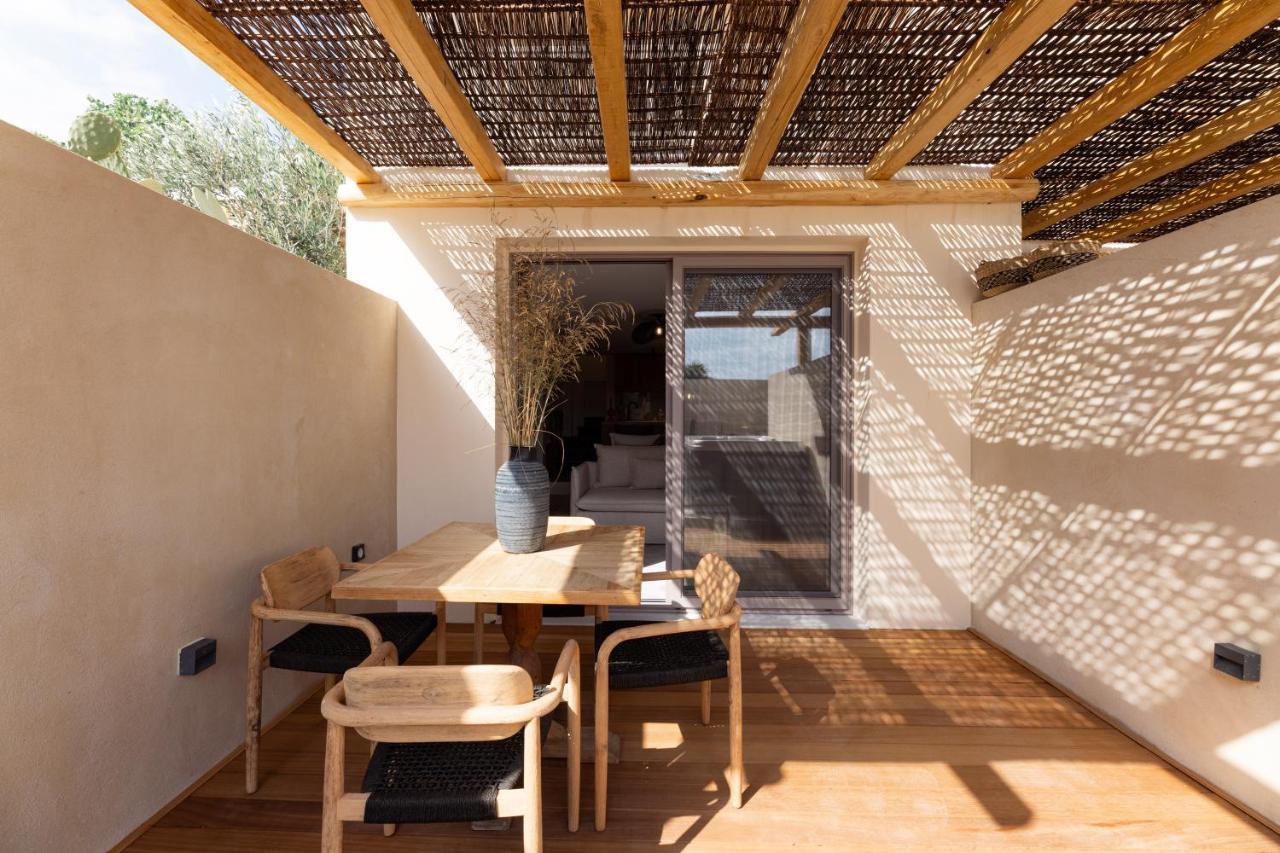 Athina Studios And Suites Plaka Экстерьер фото