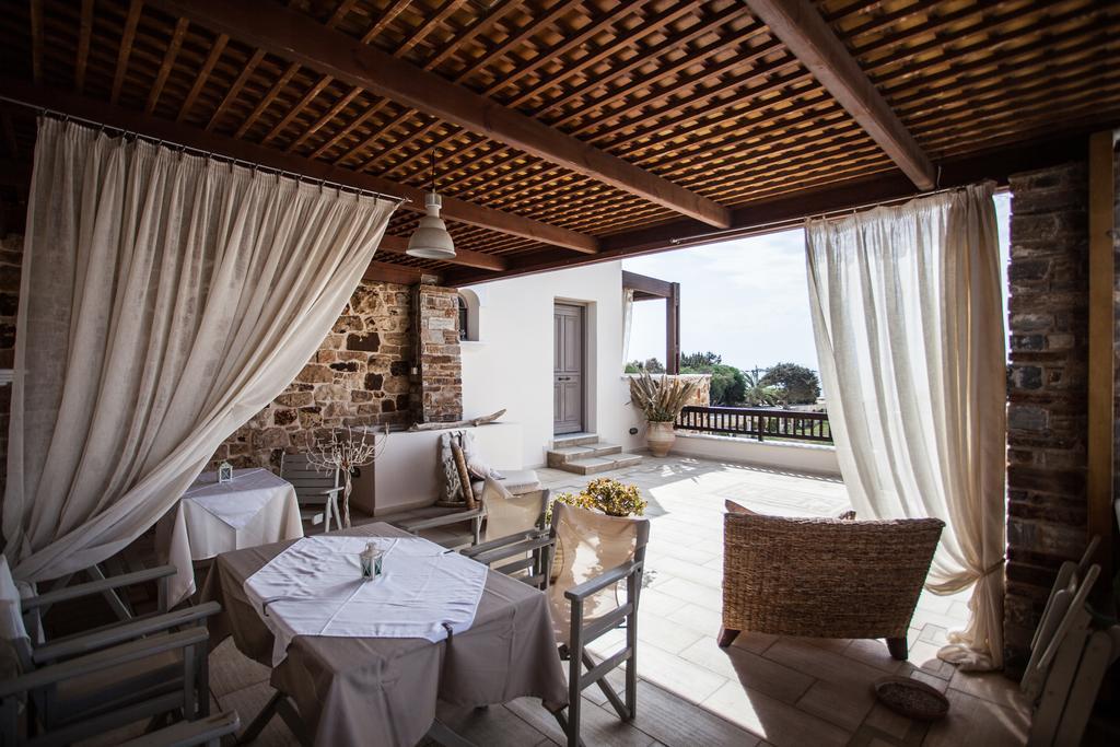 Athina Studios And Suites Plaka Экстерьер фото