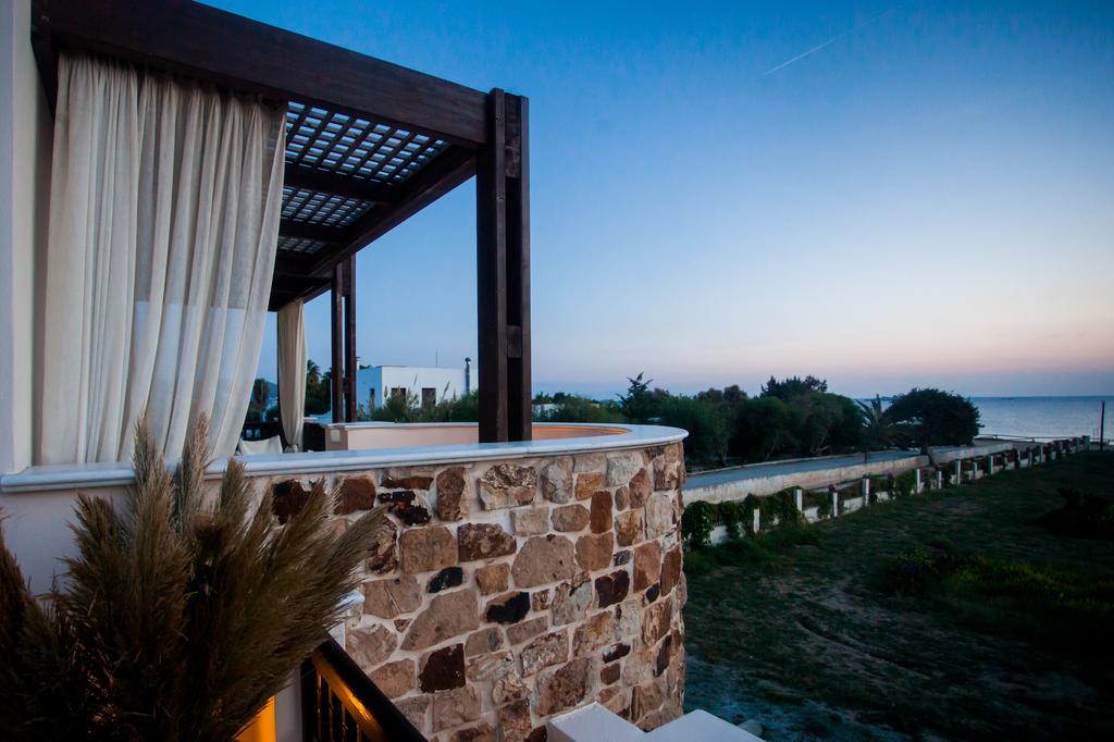Athina Studios And Suites Plaka Экстерьер фото